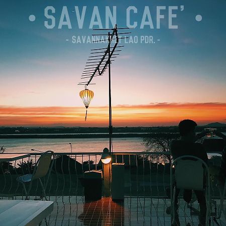 Savan Cafe Hostel Savannakhet Buitenkant foto